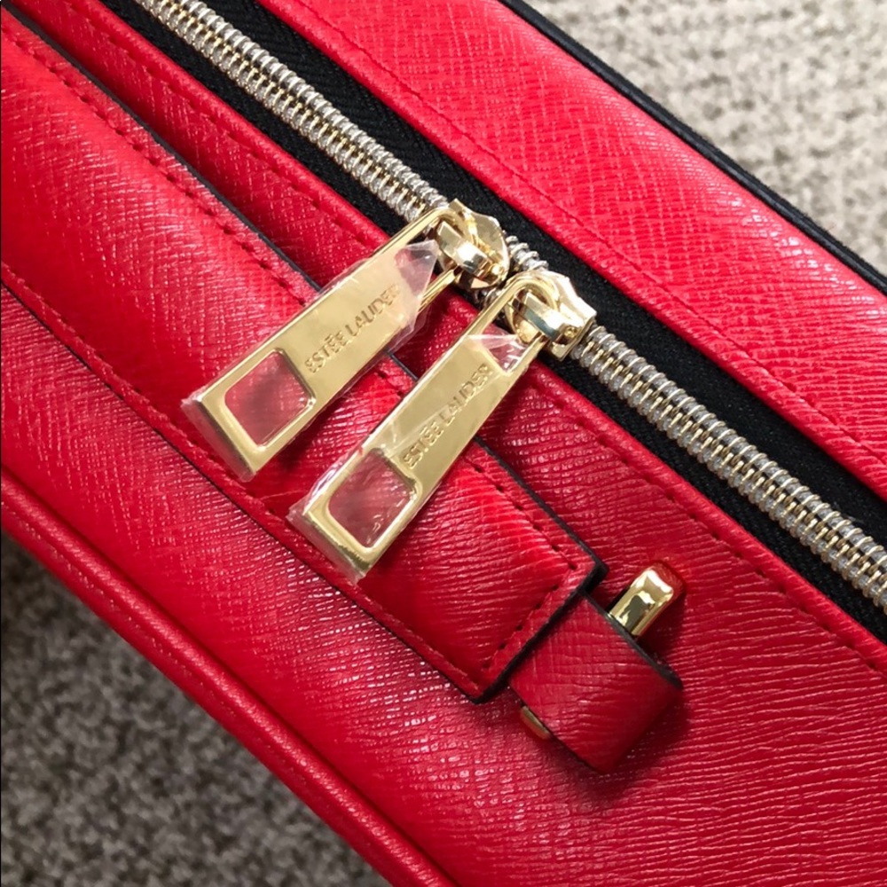 Estée Lauder red train case - Picture 5 of 6